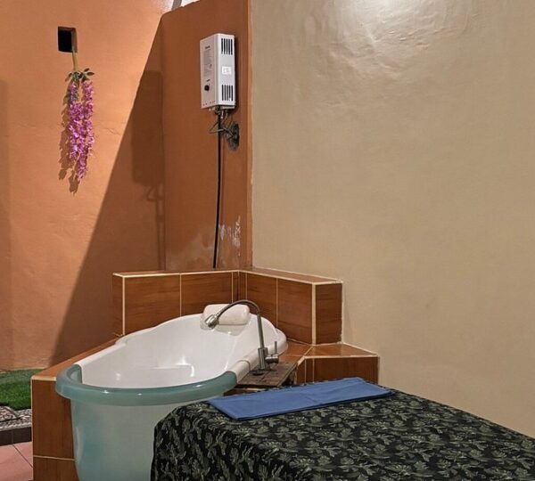 Coconut Massage and spa